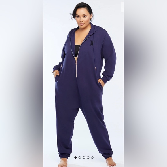 Savage Fenty Hooded Onesie 🚨Firm Price🚨 - Picture 4 of 7